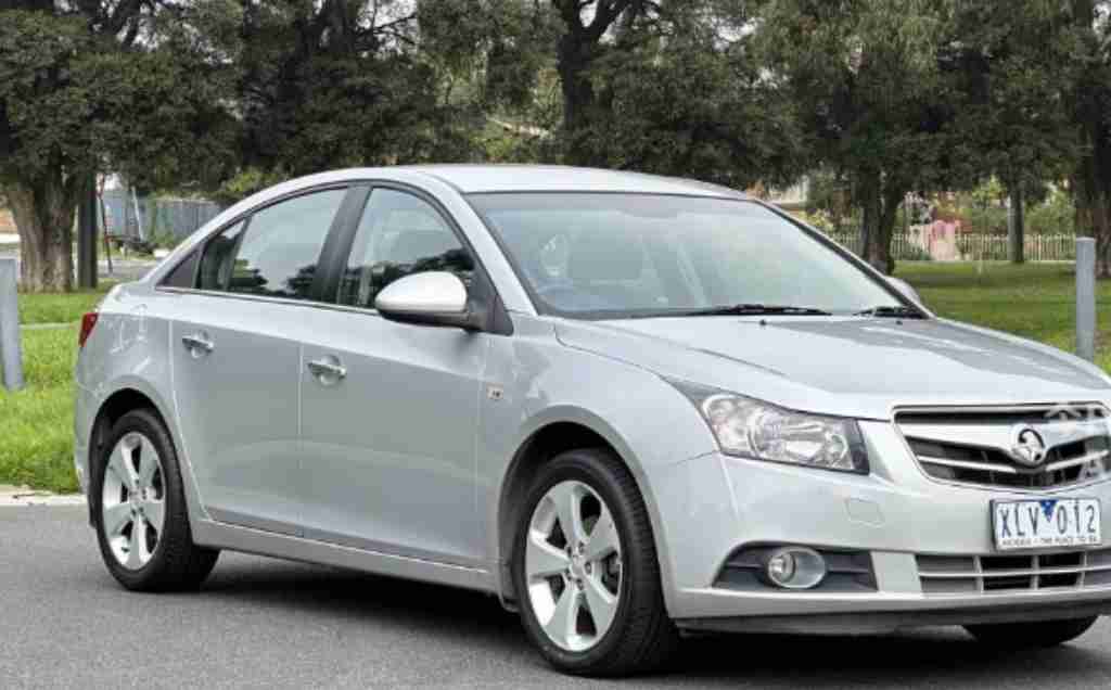 墨尔本 两箱轿车 二手车两箱轿车 10年 Holden Cruze CDX 10万kms 高性价比 C1认证车源 