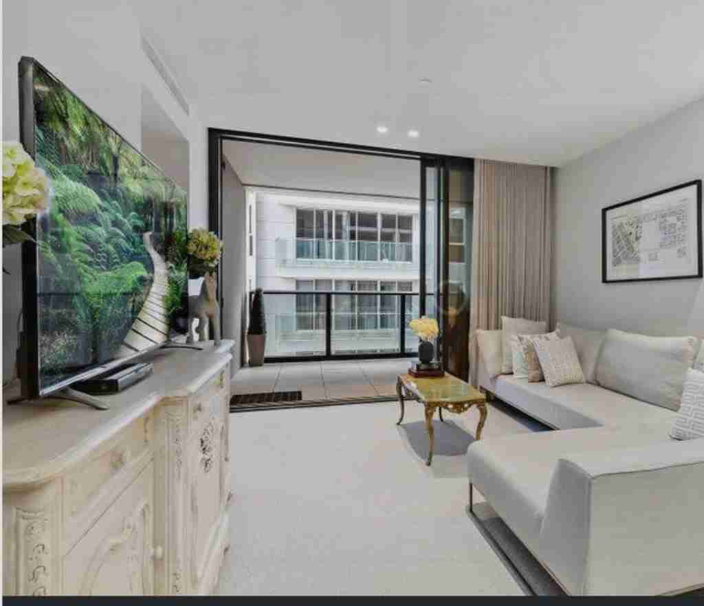 墨尔本 房产 出租  Fully furnished stunning apartment for rent in Melbourne  Melbourne City