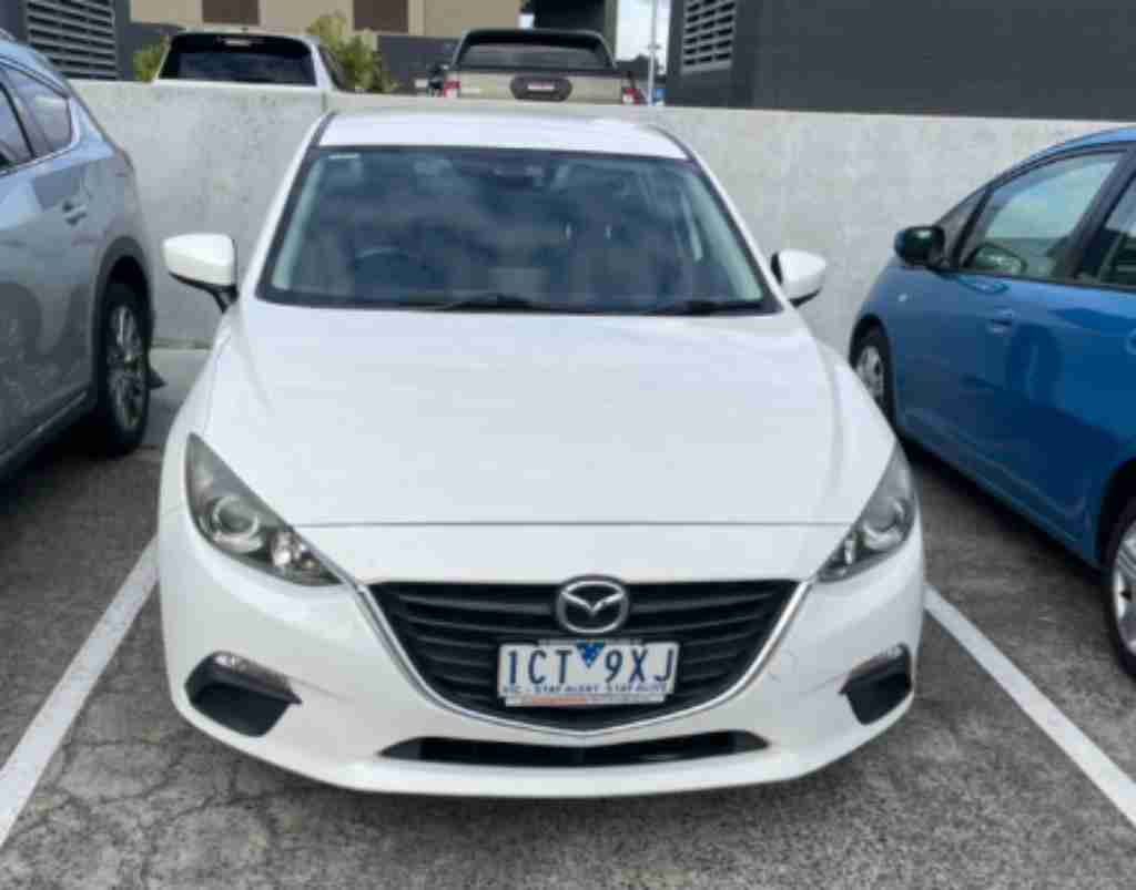 墨尔本 二手车 两箱轿车  3 Touring 2014年 20L AMT Mazda