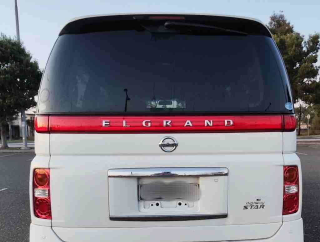 墨尔本 二手车 面包车 2008年 Elgrand 25L 自动 Nissan 