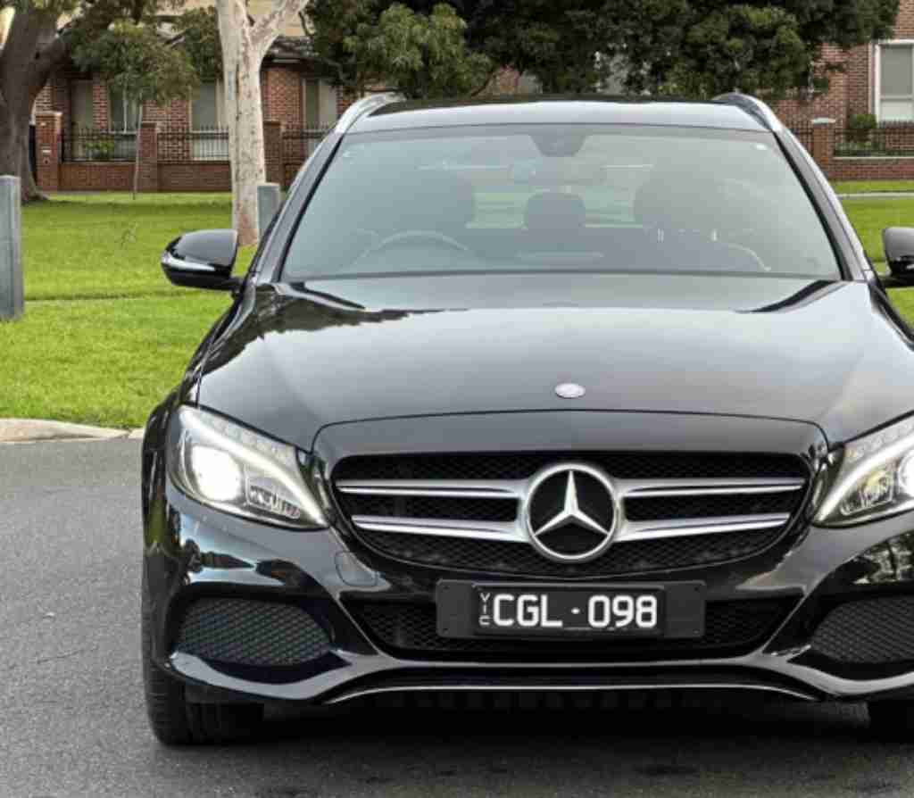 墨尔本 二手车 两箱轿车 14年 Benz C200 Wagon 10万7kms 优质车况  C1认证车源 