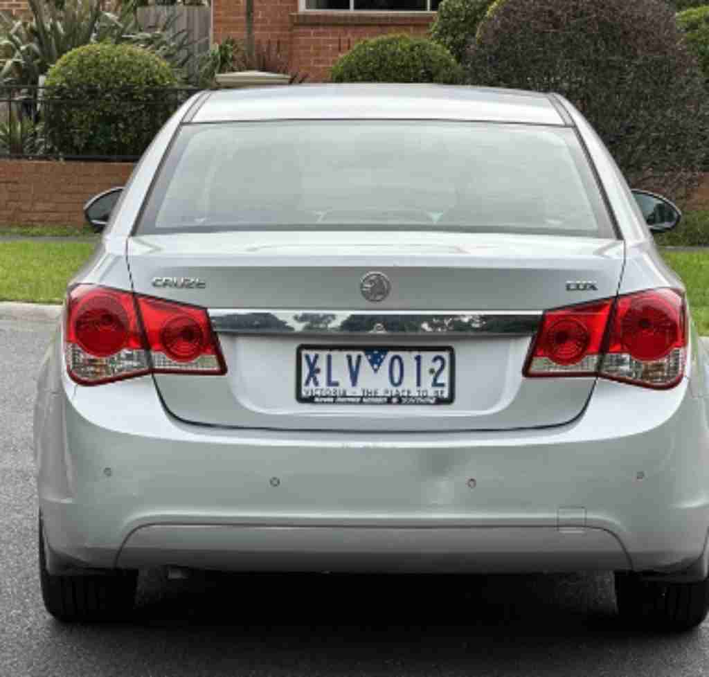 墨尔本 二手车 两箱轿车 10年 Holden Cruze CDX 10万kms 高性价比 C1认证车源 