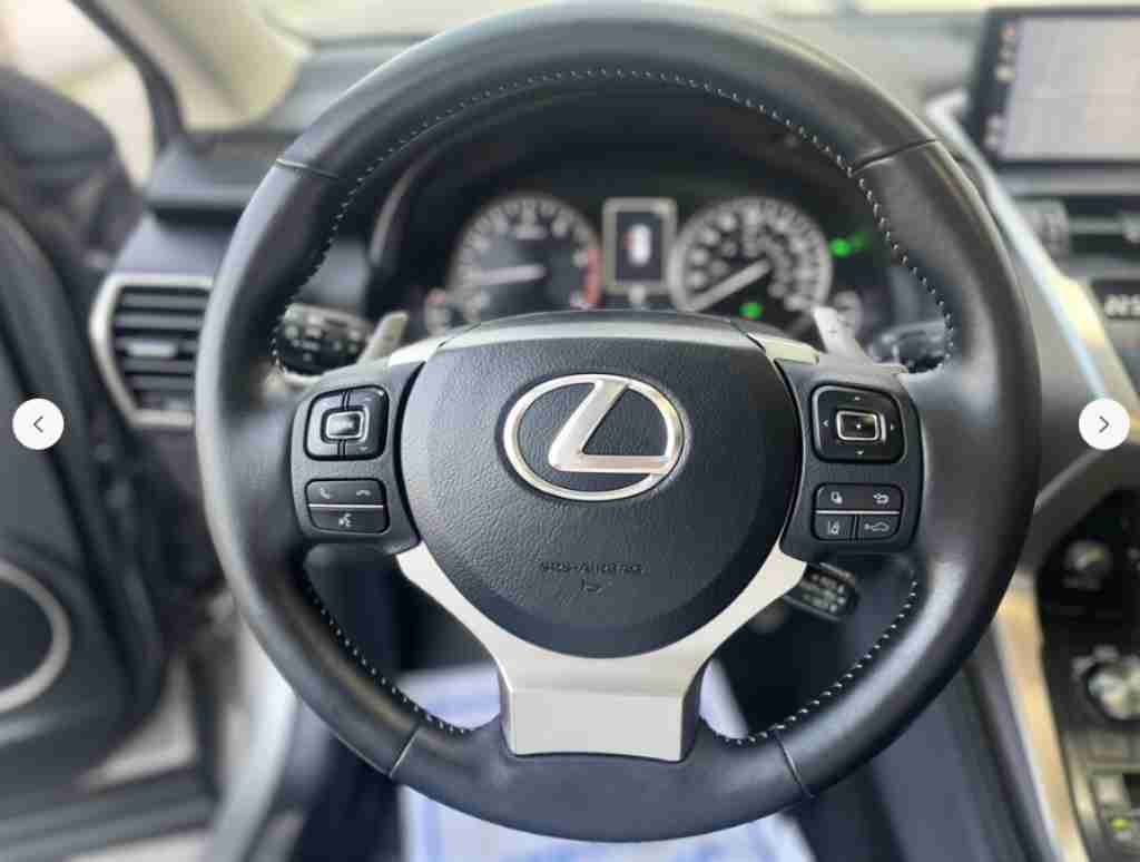 墨尔本 二手车 三厢轿车 2020 Lexus NX 300